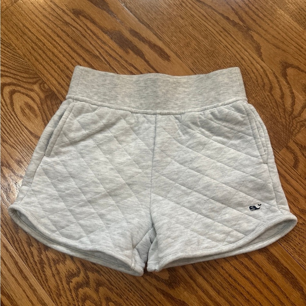 Vineyard Vines Quilted Gray Shorts Girls Small (7-8)